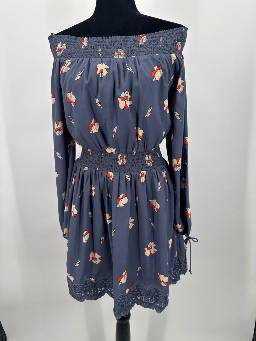Abercrombie & Fitch Sz M Smocked Off Shoulder Lace Trimmed Floral Mini Dress